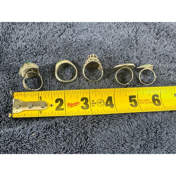 Vintage Statement Ring Lot 5pc Green Stone Fist Coin Cocktail Mix - Picture 7 of 7